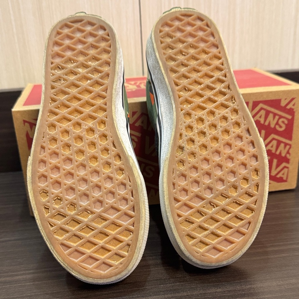 Vans Green Camo Slip-Ons with Orange Highlights - Picture 6 of 6